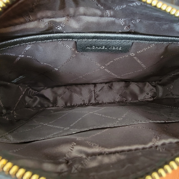 ⚠️LAST 1⚠️ Michael Kors Jet Set EW LG Crossbody SET - Picture 3 of 9